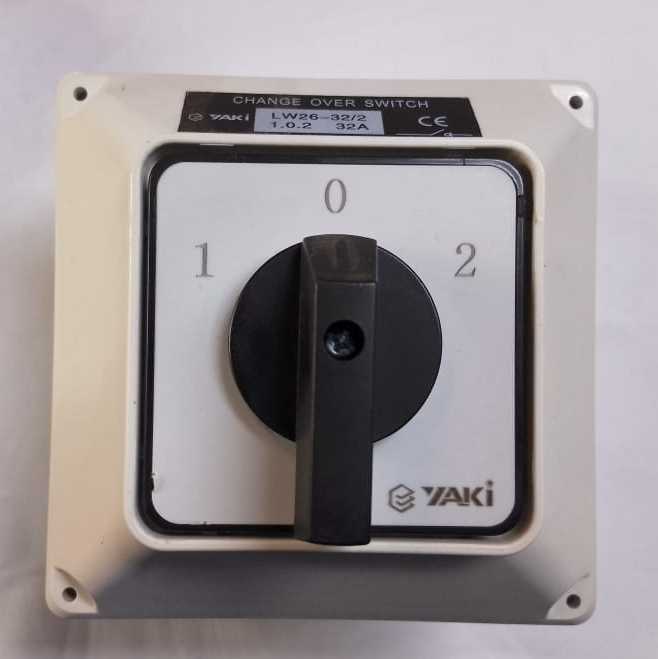 INVERSEUR MANUEL YAKI REF YLW26 4P 63A